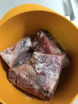 マグロのカマ